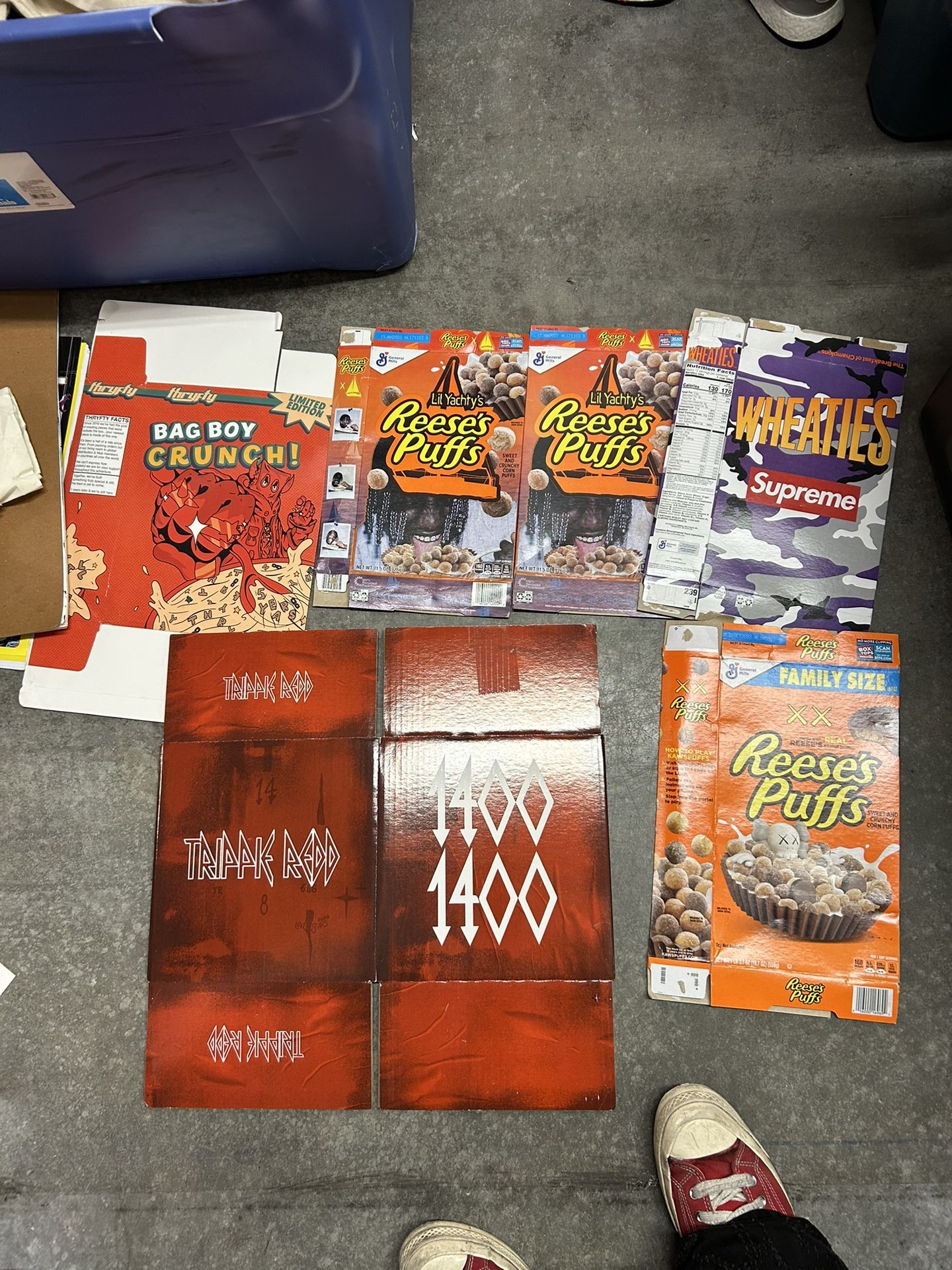 COLLECTIBLE BOXES SET