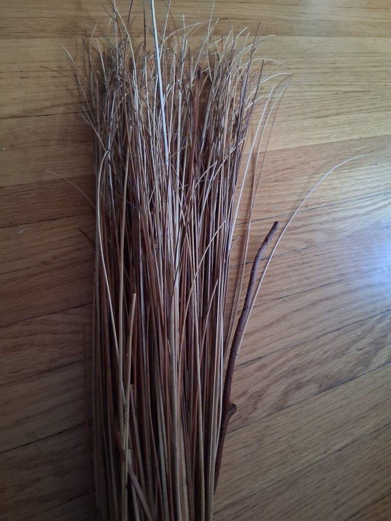 Long Decorative Twigs Branches Bundle Home Decor Vase