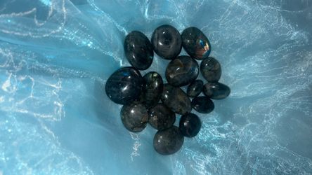 Lapradorite Crystal Palm Stone Tumblers