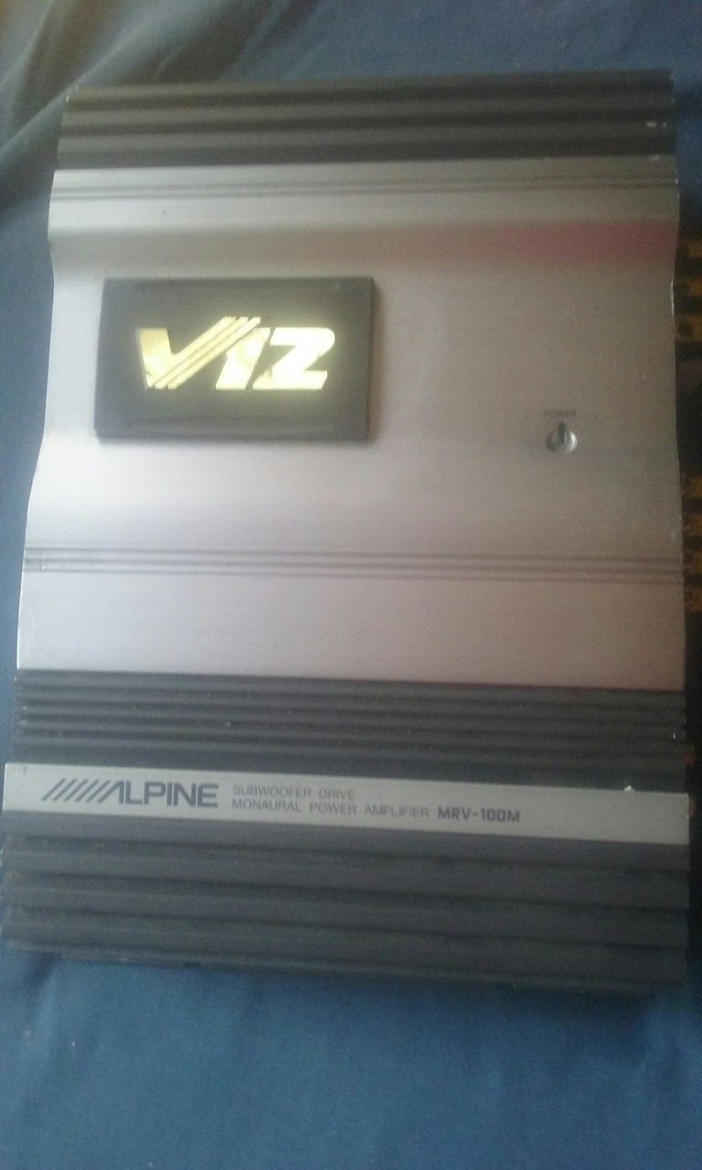 Alpine V12 Amp MRV-100M