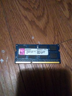Kingston 2 gig 2rx8