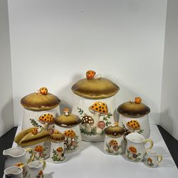 Vintage 1978 Merry Mushroom Canister Set