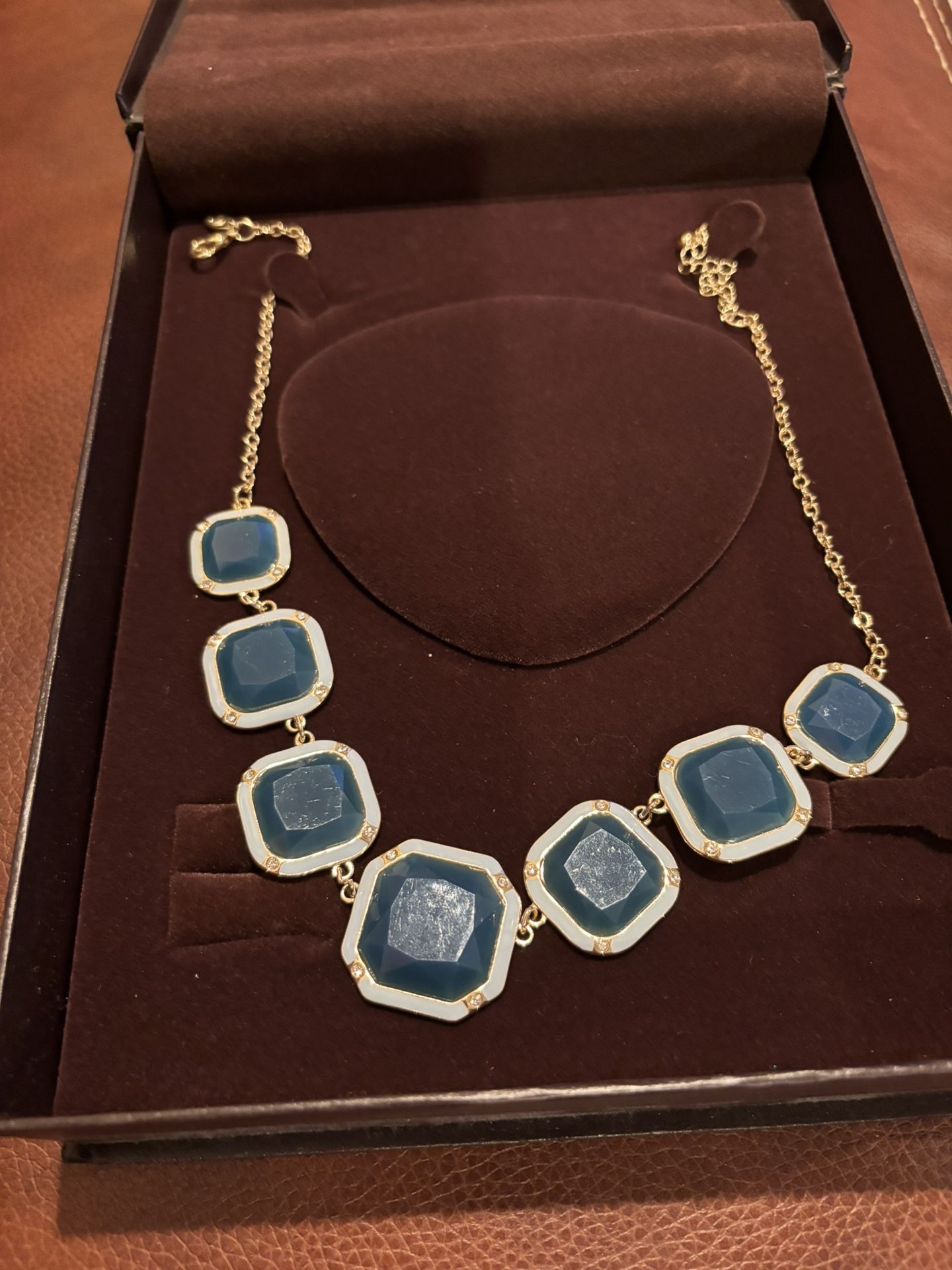 Elegant Blue and Gold Bracelet