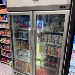 Double Door Glass Refrigerator Showcase