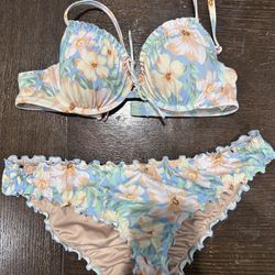 Cleaning Out Closet Ruffled Floral, Print, Push-Up Bathing Suit