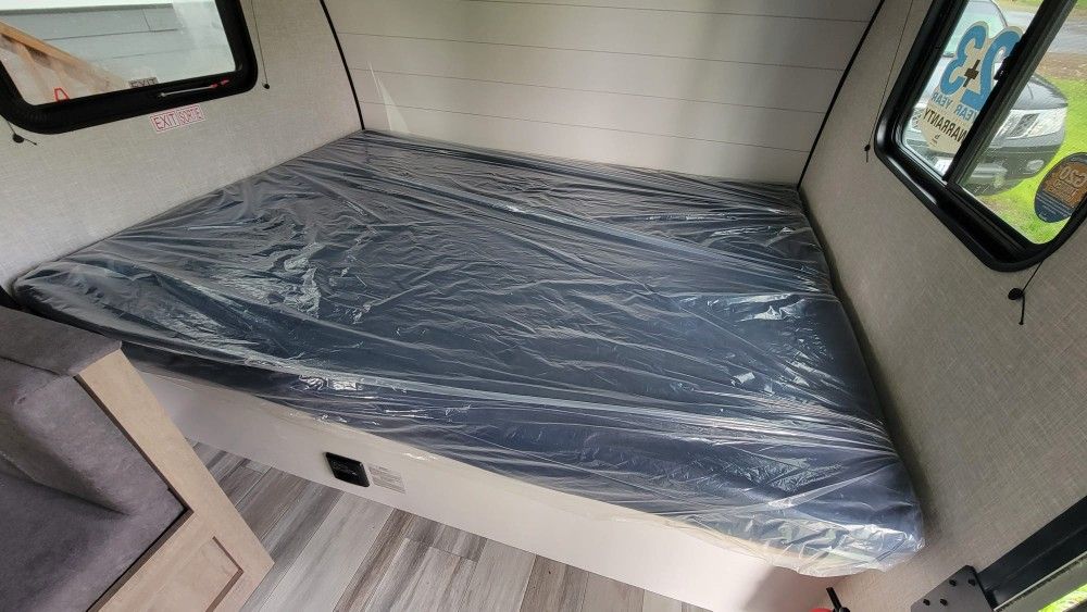Brand New JAYCO 2024 TT Mattresses (Bunks+Queen) Originals never used