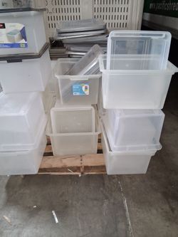 Plastic containers