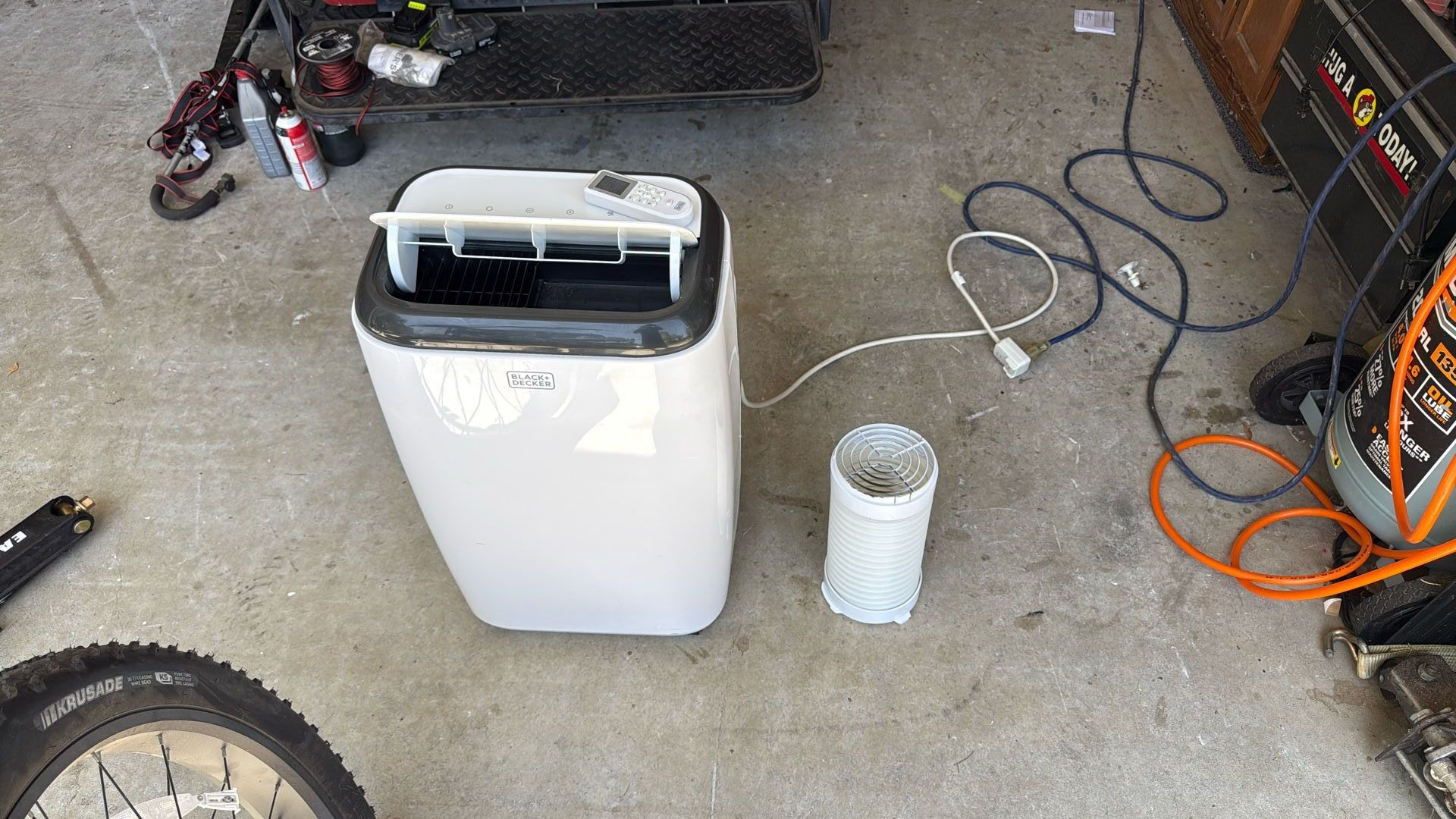 Black And Decker 14000 BTU AC Air Conditioner / Heater