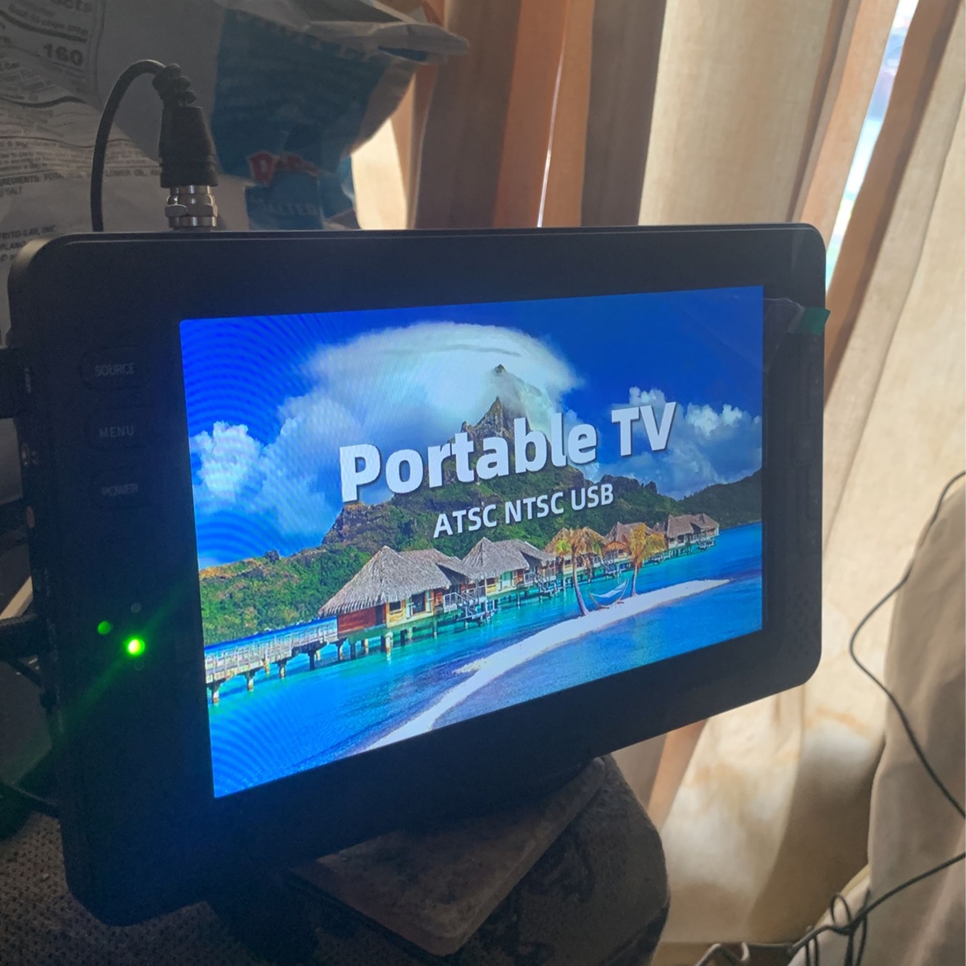 9 In Wide Portable Digital Tv