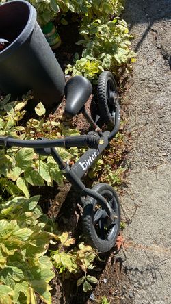 Balance bicycle price 10$. Pick up. E. 72 and Grand view E. Tacoma