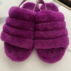 ugg slipper sandals 