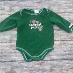 Baby Size 6-9 Months “I Love Reindeer Games” Green Long Sleeve Onesie