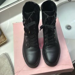 Woman Boots