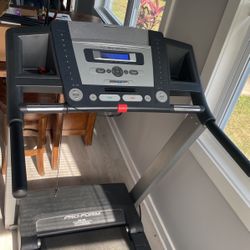 Treadmill 