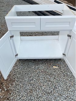 Kitchen cabinets