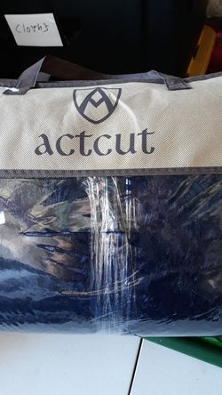 Actcut 4.5 cm 47" x 63" thick carpet black in color