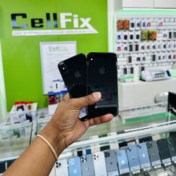 UNLOCKED iPhone X 64GB $159!