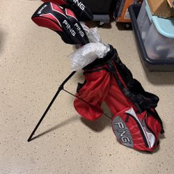 Brand New Ping Moxie Junior Golf Set
