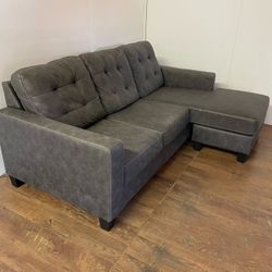 Reversible Sectional Couch Sofa *Free Delivery*