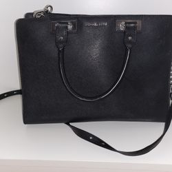 Michael Kors Crossbody Purse 