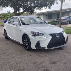 2017 LEXUS IS300