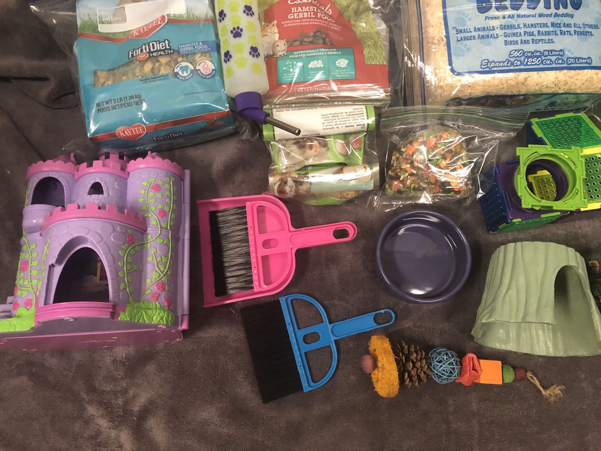 Hamster/mouse/ gerbil cage, food, toys, bedding