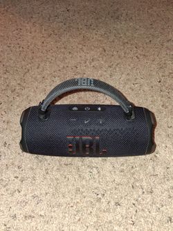 JBL Charge 6