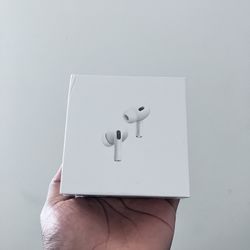 AirPods Pro 2 MagSafe Charging Case 