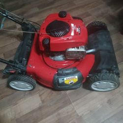 Troy Bilt TB 200 21" 6.25 H/P self Propelled Mower 