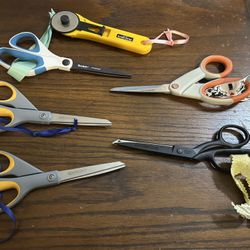 Scissors And Rotary Edge For Sewing  ( 6 Pieces)