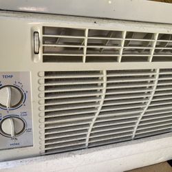 Air conditioner by GE 5K