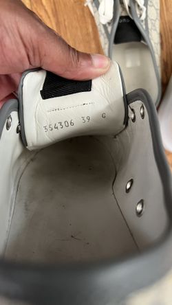 Gucci Authentic Sneakers