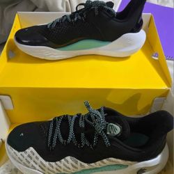 Like New Under Armour Curry 11 Future Men's Shoes