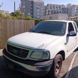 2000 Ford F-150 Pickup Truck 4.6L 5 Speed