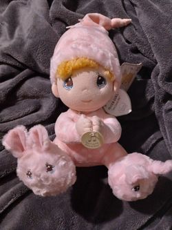 Precious Moments Aurora. New with Tags. Music Does Not play. Cute. 8"