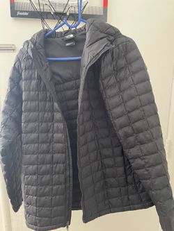 Northface Women’s Thermoball jacket $175
