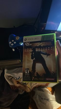 Xbox 360 w controller and 2 games read description