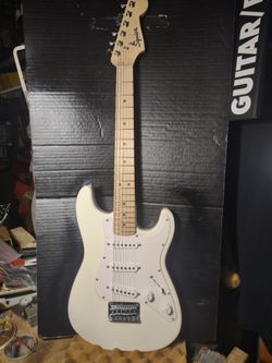 mini Squier Fender Guitar EXC Pro fret-level setup Spa perfect now $139!