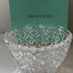 ✨ Tiffany & Co. Crystal Bowl – New in Box