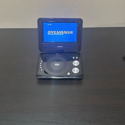 SYLVANIA PORTABLE DVD PLAYER