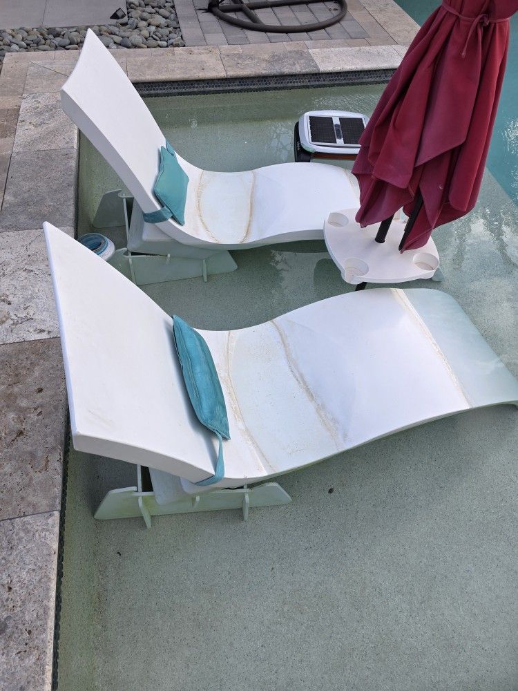 Pool Ledger With Lifts Make Offer Ledge Pool Chair Lounger Deep Chaise