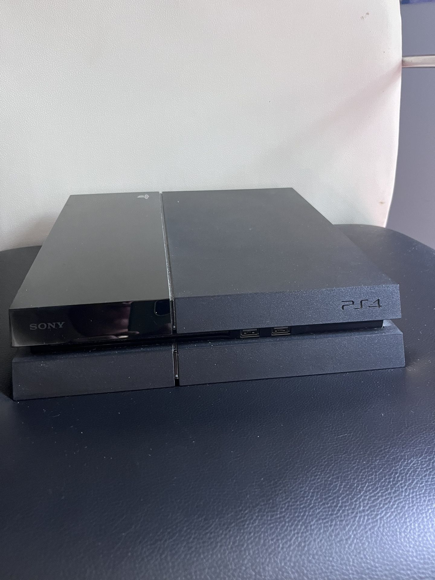 PS4