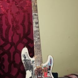 Bass 1990s Cort Precision - Cream/White 