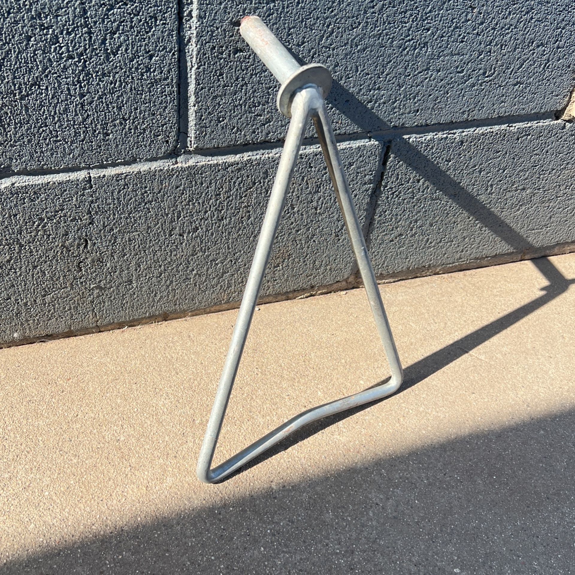Dirt bike kickstand for trade.