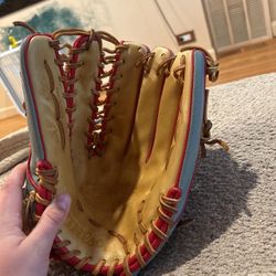 Wilson A2000 