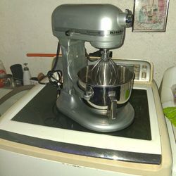 Kitchen aid  Mixer what do