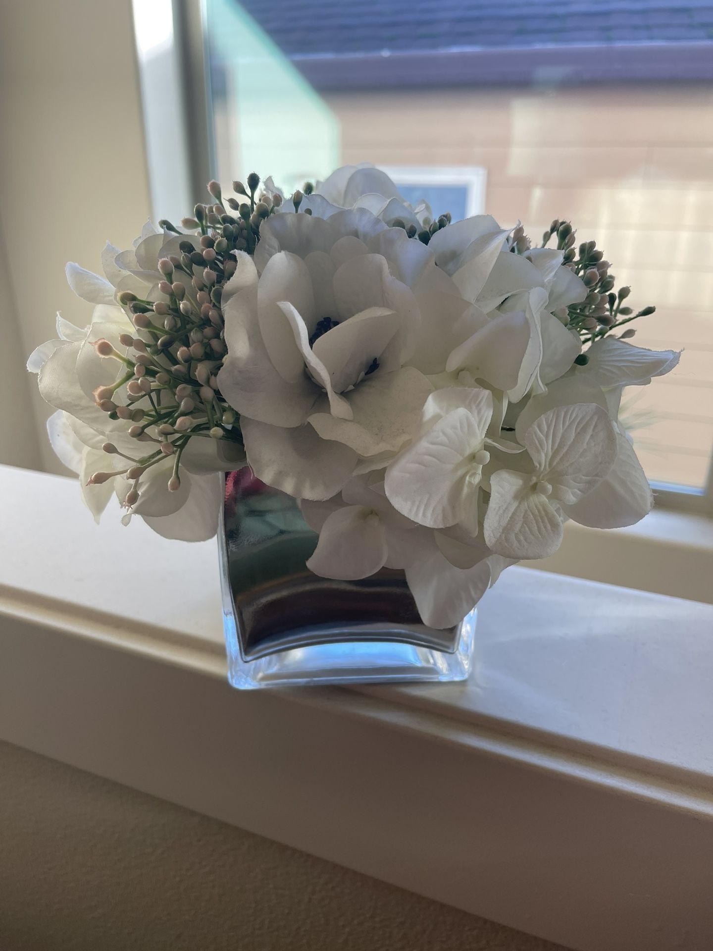 Lovely Square Vase With Silk Flowers