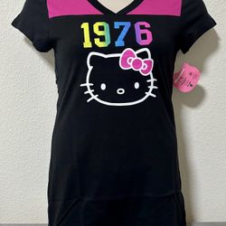 Hello Kitty 1976 Sleep Shirt NWT 
