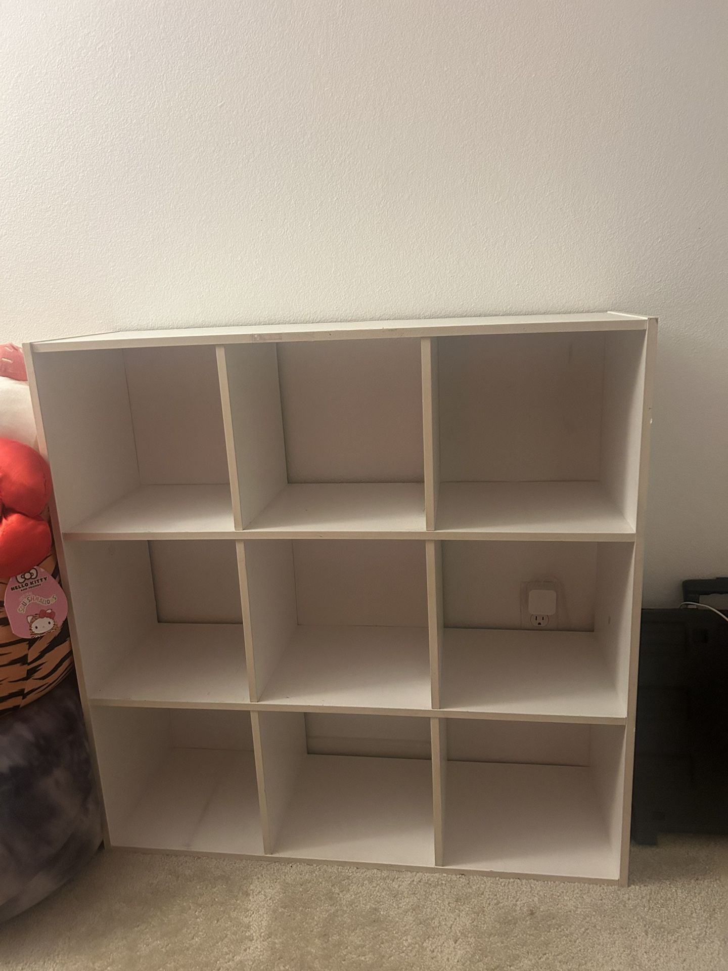 9 cubby cubes organizer in white