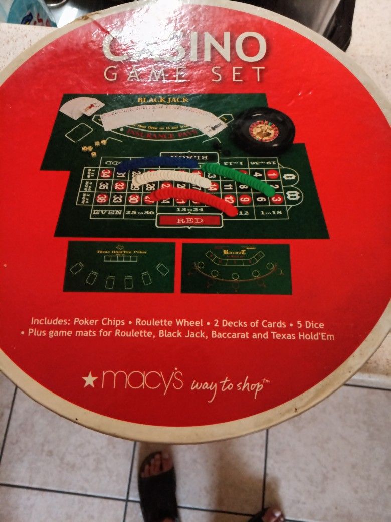 Macy's Game Set Never Used
